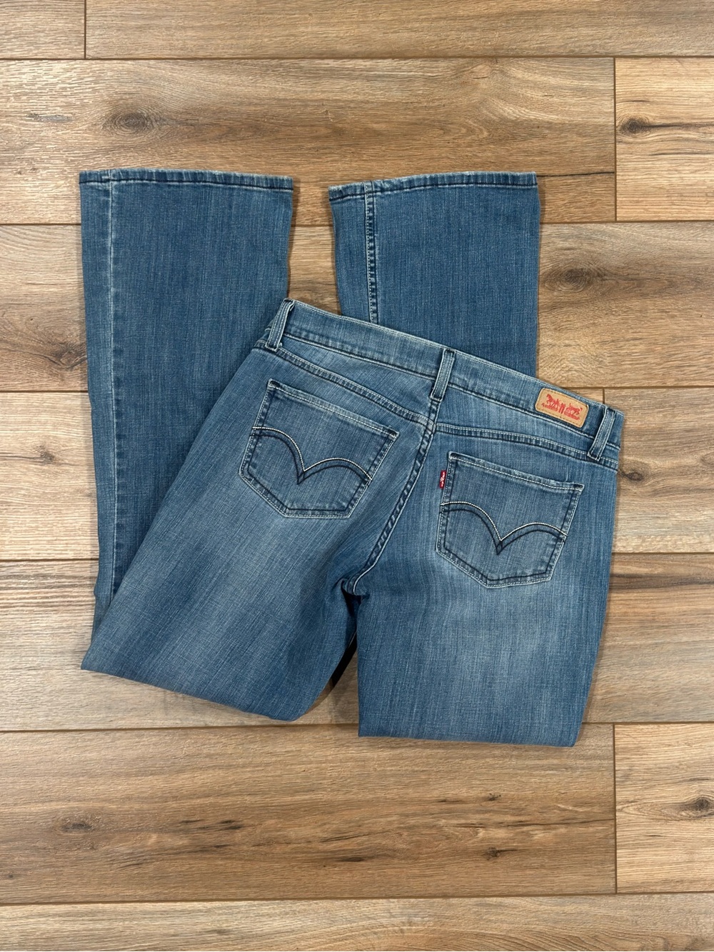 LEVI’S Casual Vintage 2000s Y2k 524 Super Low-rise Faded Bootcut Jeans | Size 29